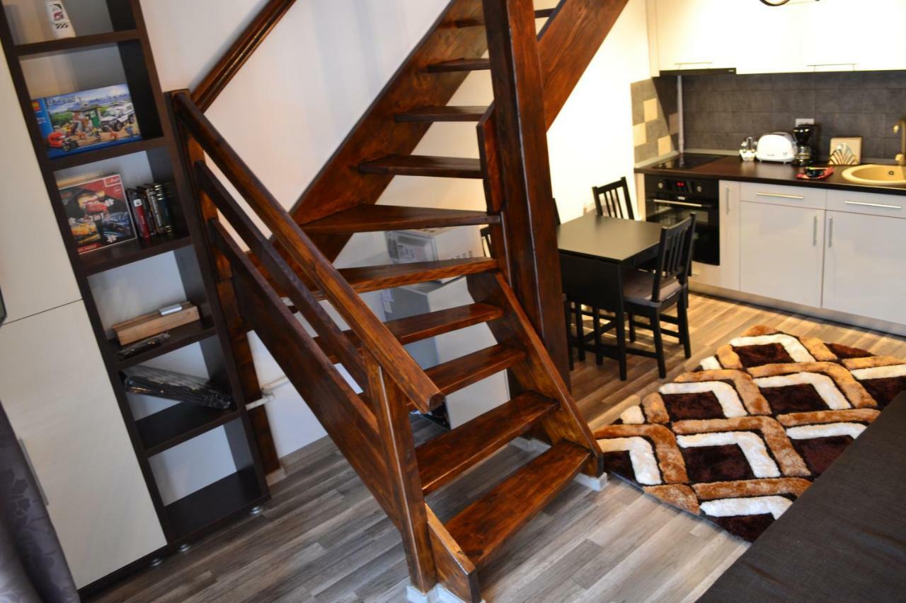 Apartament Golden Rose 1 Buşteni Esterno foto