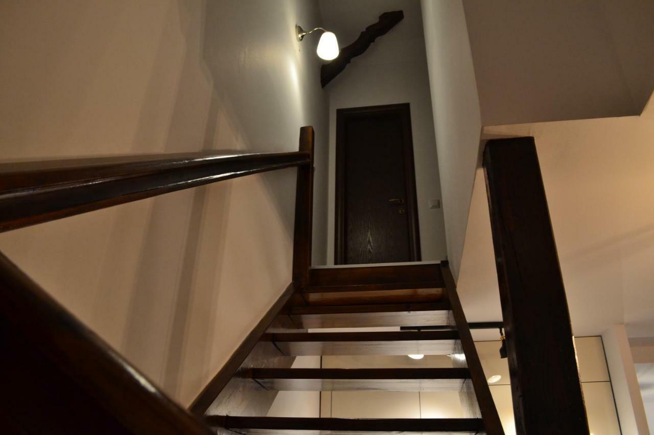 Apartament Golden Rose 1 Buşteni Esterno foto